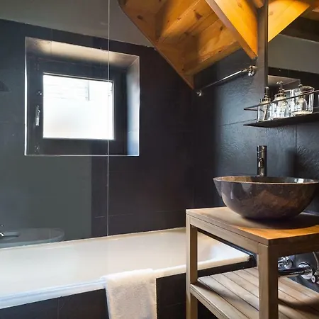 Luderna - Casa Con Terraza Dera Aubeta Garós