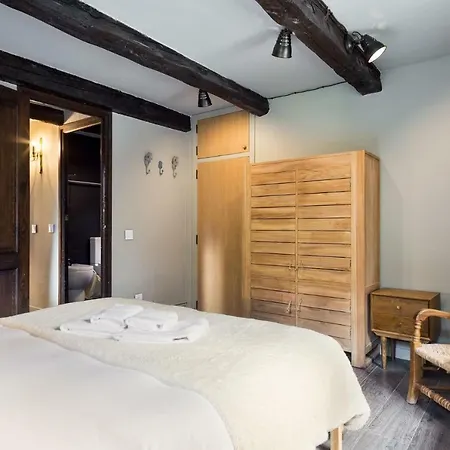 Ferienhaus Luderna - Casa Con Terraza Dera Aubeta Garós
